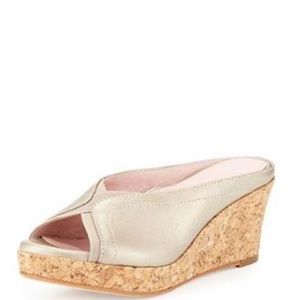 Taryn Rose Selinda Soft Gold Wedge Sandals Shoes